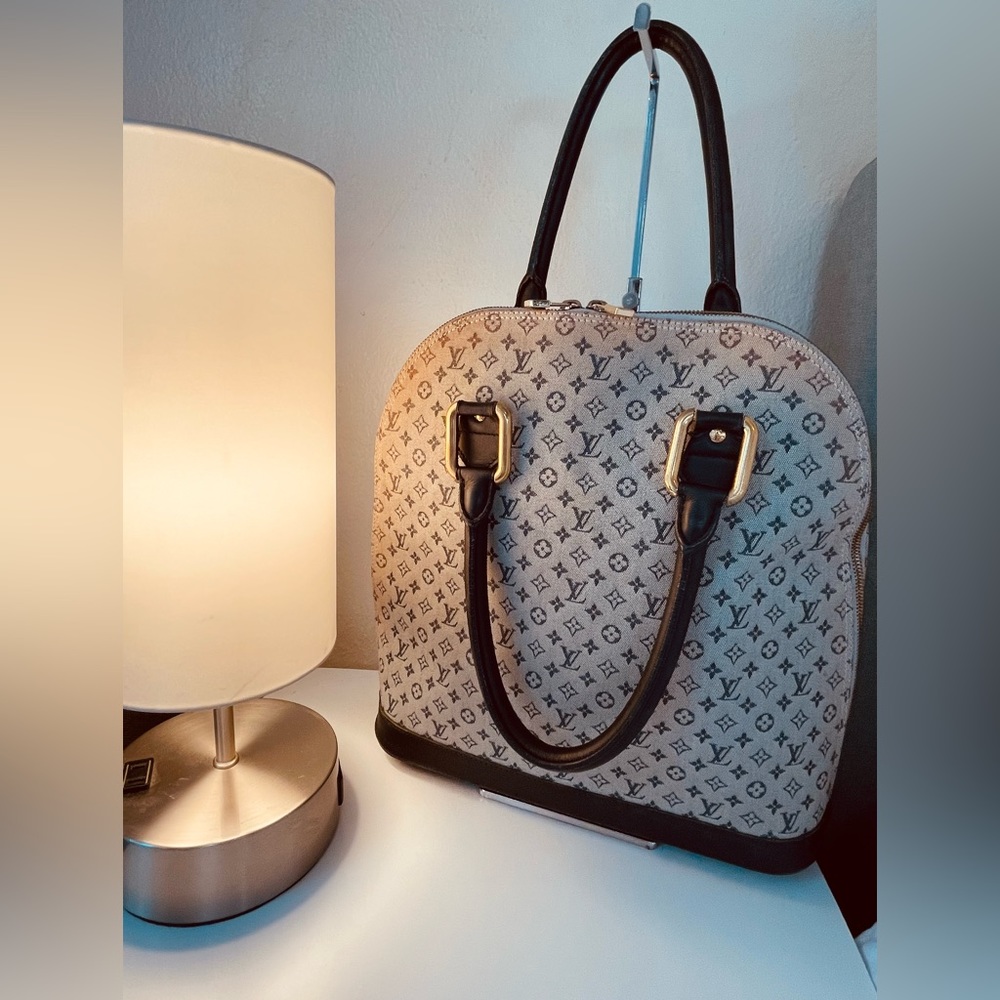 Louis Vuitton, RARE  vintage, limited edition denim RUNWAY handbag